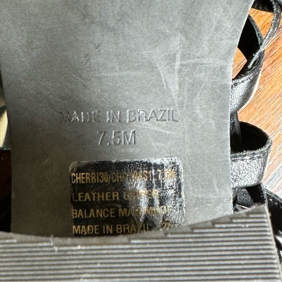 Steve Madden Cherri30 strappy Sandal - black leather - size 7.5 - Picture 12 of 15